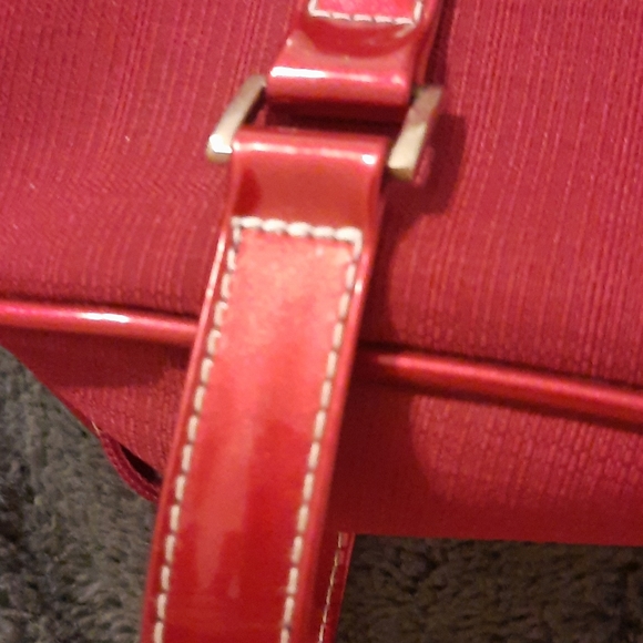 purse - Picture 3 of 3